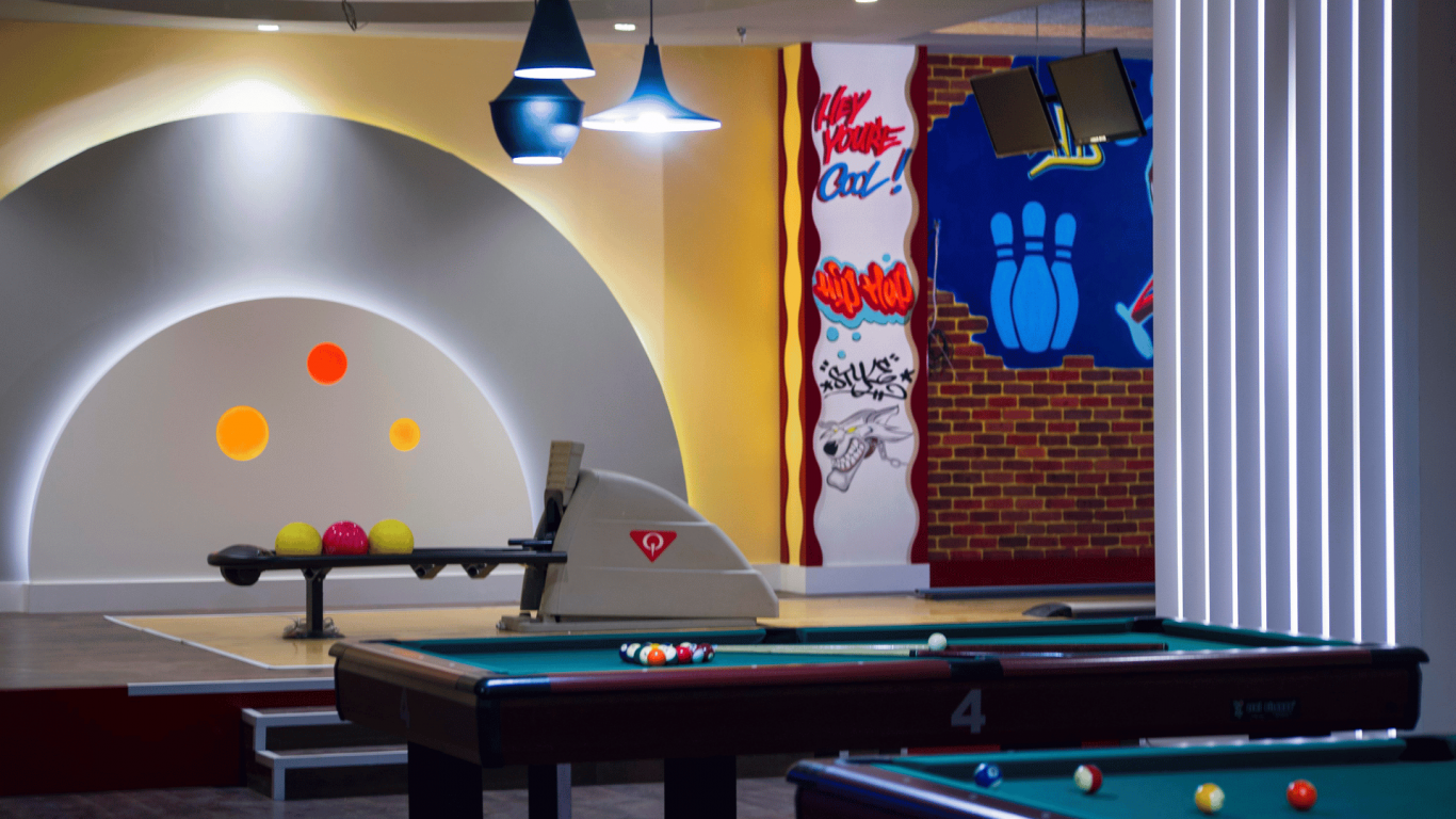 GAME CENTER