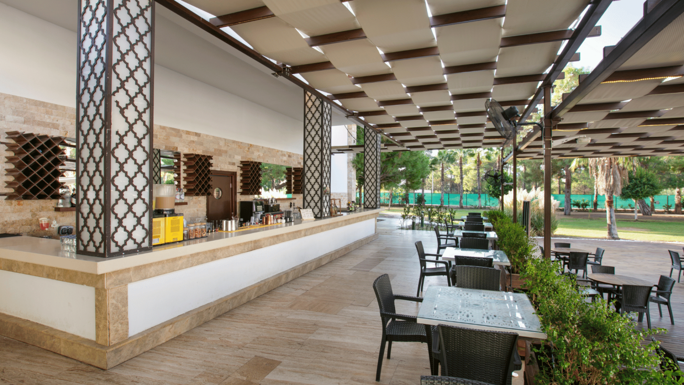 SHOOTER POOL BAR