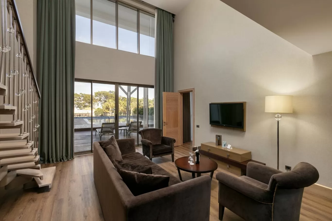 PLATINUM DUPLEX SUITE EXECUTIVE / SEA SIDE (WITH PRIVATE SWIMMING POOL)